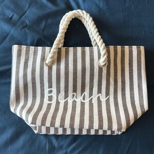 Cute BEACH mini-tote - brand new!